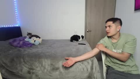 Zhara and logan online show from 07/02/26, 12:11