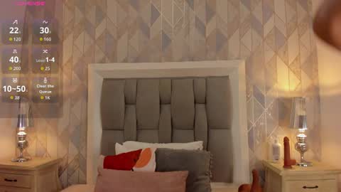 zharia_lux25 online show from 07/20/26, 11:34