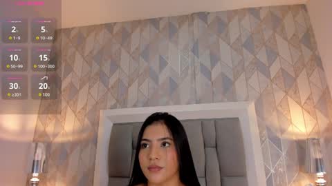 zharia_lux25 online show from 07/26/26, 11:28