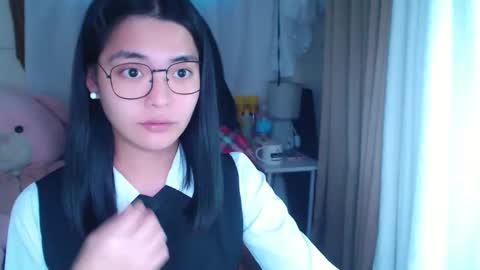 im your lovely zhaviabigcock here online show from 02/25/25, 10:29