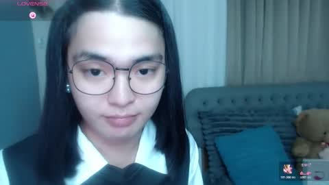 im your lovely zhaviabigcock here online show from 05/17/26, 10:33