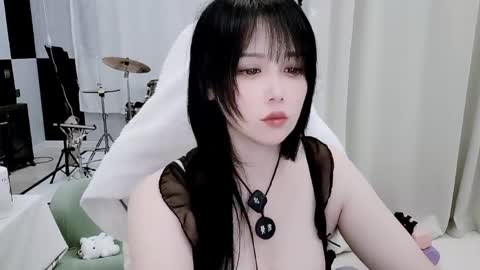 Snapshot of zhen0 chatting on 06/02/26, 02:41 zhen online show from 06/02/26, 02:41