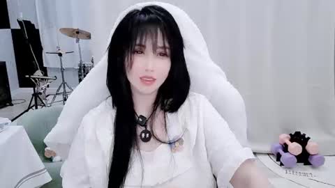 Snapshot of zhen0 chatting on 08/04/26, 10:34 zhen online show from 08/04/26, 10:34