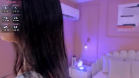 Snapshot of zia_cooper chatting on 11/11/25, 07:03 ZIA online show from 11/11/25, 07:03