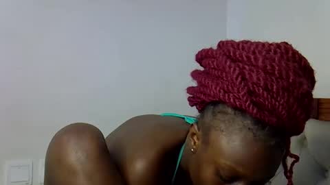 Snapshot of zia_vier chatting on 02/19/26, 11:28 flavian online show from 02/19/26, 11:28