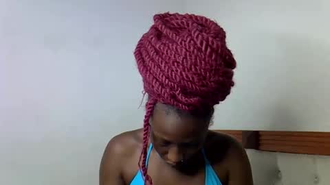 Snapshot of zia_vier chatting on 02/20/26, 12:29 flavian online show from 02/20/26, 12:29
