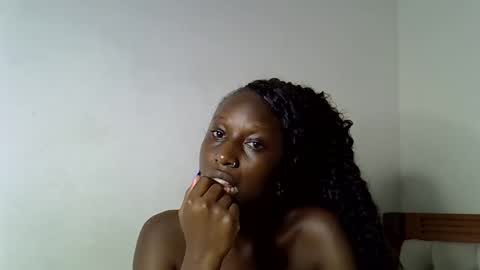 Snapshot of zia_vier chatting on 03/28/26, 03:28 flavian online show from 03/28/26, 03:28