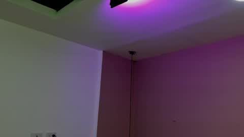 zia online show from 09/21/25, 11:12