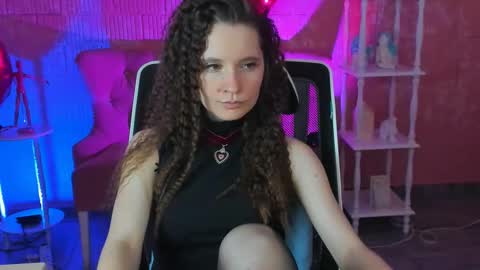 zianichols online show from 03/06/25, 10:41