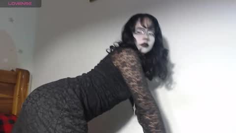 Snapshot of ziggyblunt chatting on 03/19/26, 05:33 ziggyblunt online show from 03/19/26, 05:33