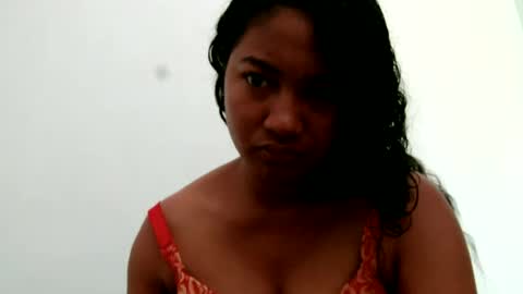 elly online show from 06/17/26, 05:10