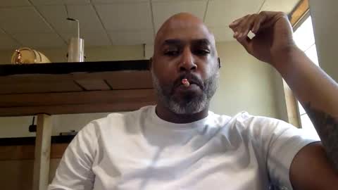 zionlion22 online show from 12/14/25, 02:33