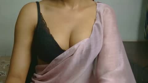 Ziyaa online show from 06/08/26, 04:24