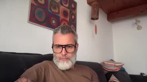 Snapshot of zkopa69 chatting on 10/17/25, 07:33 zkopa69 online show from 10/17/25, 07:33