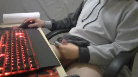 zkraston11 online show from 12/16/24, 03:22