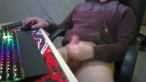 zkraston11 online show from 01/17/25, 05:21