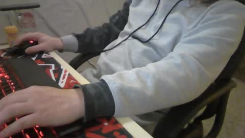 zkraston11 online show from 03/03/25, 02:15