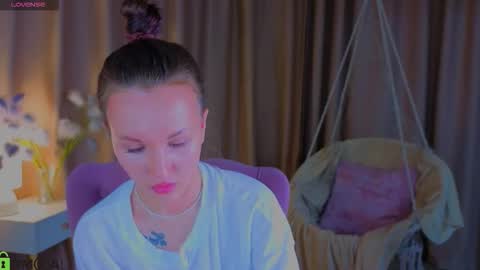 Snapshot of zlata__fox chatting on 10/02/25, 04:36 Zlata Mon Tue Thu Fri Sun Sa GMT 3 0000pm - 0600pm online show from 10/02/25, 04:36