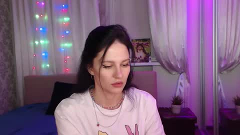 Snapshot of zlatagoddess chatting on 11/09/25, 03:54 Zlata online show from 11/09/25, 03:54
