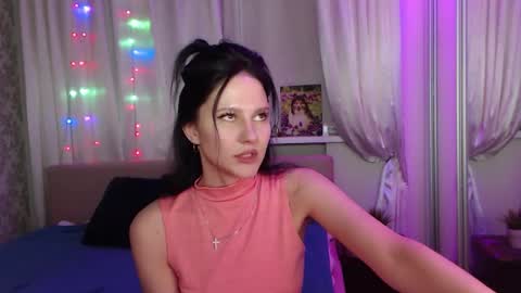 Snapshot of zlatagoddess chatting on 11/29/25, 06:33 Zlata online show from 11/29/25, 06:33