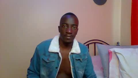 Zlatann2012 online show from 01/14/25, 06:45