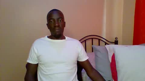 Zlatann2012 online show from 01/19/25, 07:04