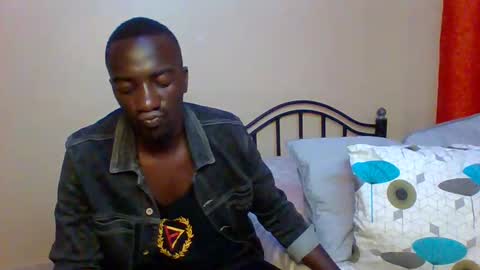 Zlatann2012 online show from 02/01/25, 05:05