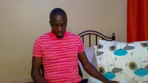 Zlatann2012 online show from 02/08/25, 06:33
