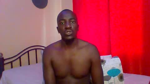 Zlatann2012 online show from 02/14/25, 05:51