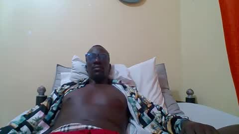 Snapshot of zlatann2012 chatting on 09/26/25, 06:45 Zlatann2012 online show from 09/26/25, 06:45