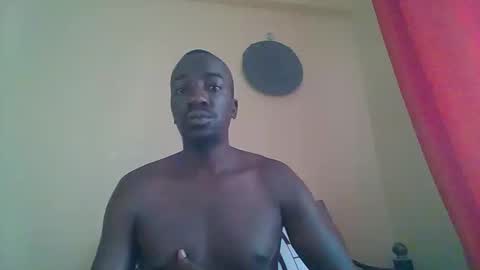 Snapshot of zlatann2012 chatting on 10/21/25, 06:47 Zlatann2012 online show from 10/21/25, 06:47