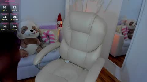 Zobe Love online show from 12/17/24, 05:36