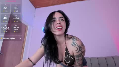 Snapshot of zoe6x chatting on 11/13/25, 02:27 zoe online show from 11/13/25, 02:27