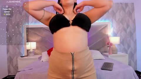 zoe_banks_ online show from 03/04/25, 06:58