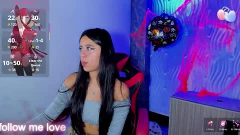 Snapshot of zoe_connor19 chatting on 11/04/25, 08:19 Z O E online show from 11/04/25, 08:19