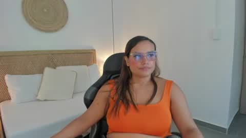 Zoe  online show from 07/28/26, 12:23