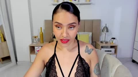 Zoe Gruber online show from 07/09/26, 12:15