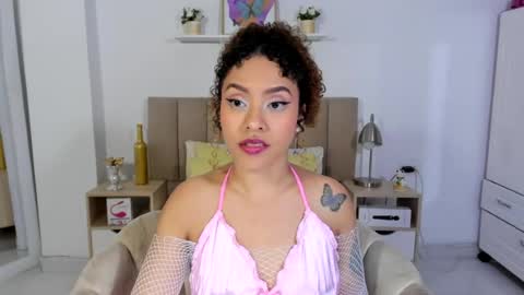 Zoe Gruber online show from 07/17/26, 01:01