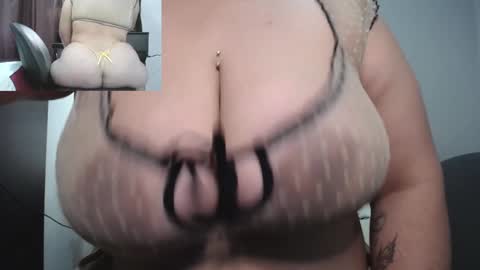 zoe hotxxx online show from 01/25/25, 02:36