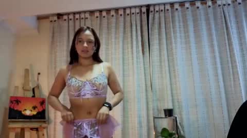 Snapshot of zoe_khall chatting on 05/21/26, 03:46 ZOE online show from 05/21/26, 03:46