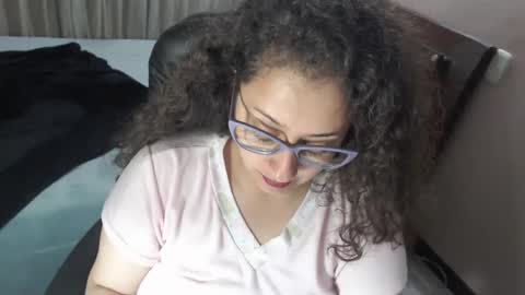 Snapshot of zoe_koller chatting on 09/23/25, 12:52 Zoe Koller online show from 09/23/25, 12:52