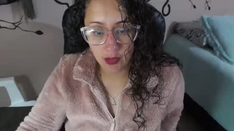 Snapshot of zoe_koller chatting on 10/27/25, 11:25 Zoe Koller online show from 10/27/25, 11:25