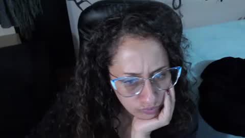 Snapshot of zoe_koller chatting on 06/15/26, 10:12 Zoe Koller online show from 06/15/26, 10:12