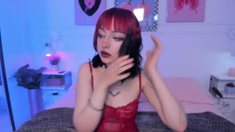 Snapshot of zoe_lynch_ chatting on 02/19/26, 03:52 Zoe Lynch online show from 02/19/26, 03:52