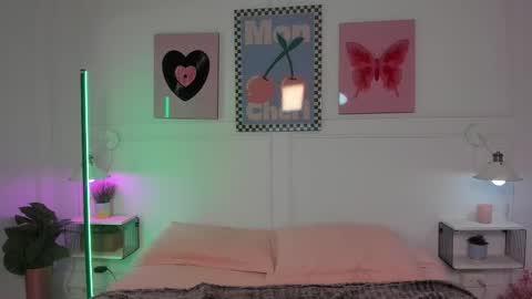 Snapshot of zoe_lynch_ chatting on 02/27/26, 11:32 Zoe Lynch online show from 02/27/26, 11:32