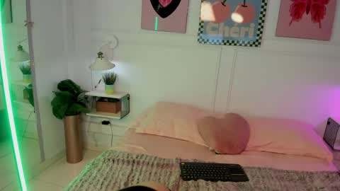 Snapshot of zoe_lynch_ chatting on 06/01/26, 12:07 Zoe Lynch online show from 06/01/26, 12:07
