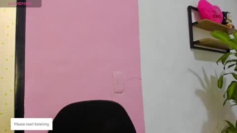 Snapshot of zoe_maddison19 chatting on 12/02/25, 07:09 zoe_maddison19 online show from 12/02/25, 07:09