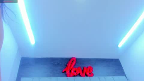 Zoe online show from 10/29/25, 12:29