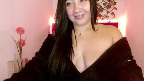 Snapshot of zoe_naughty22 chatting on 02/07/25, 06:24 zoe_naughty22 online show from 02/07/25, 06:24