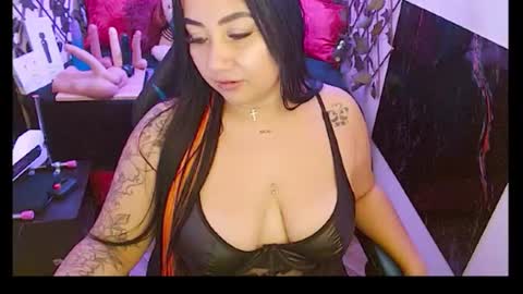 Snapshot of zoe_naughty22 chatting on 04/21/26, 02:51 zoe_naughty22 online show from 04/21/26, 02:51